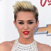 Malibu (Tiësto Remix) Lyrics - Miley Cyrus