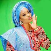 Abdulaye Lyrics - Zeynab Habib